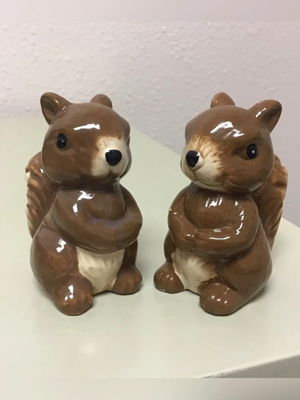 Vintage Whimsical Cottagecore Ceramic Handpainted Squirrel Salt Pepper Shakers